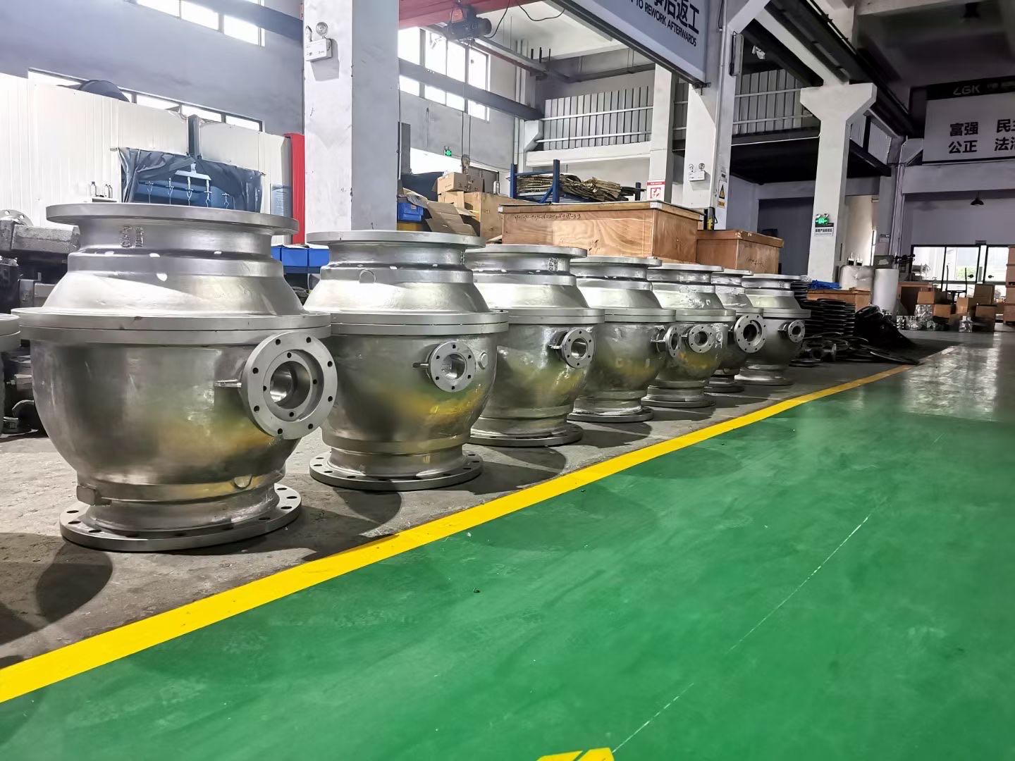 JIS10K con brida de bola y mu&ntilde;&oacute;n con 