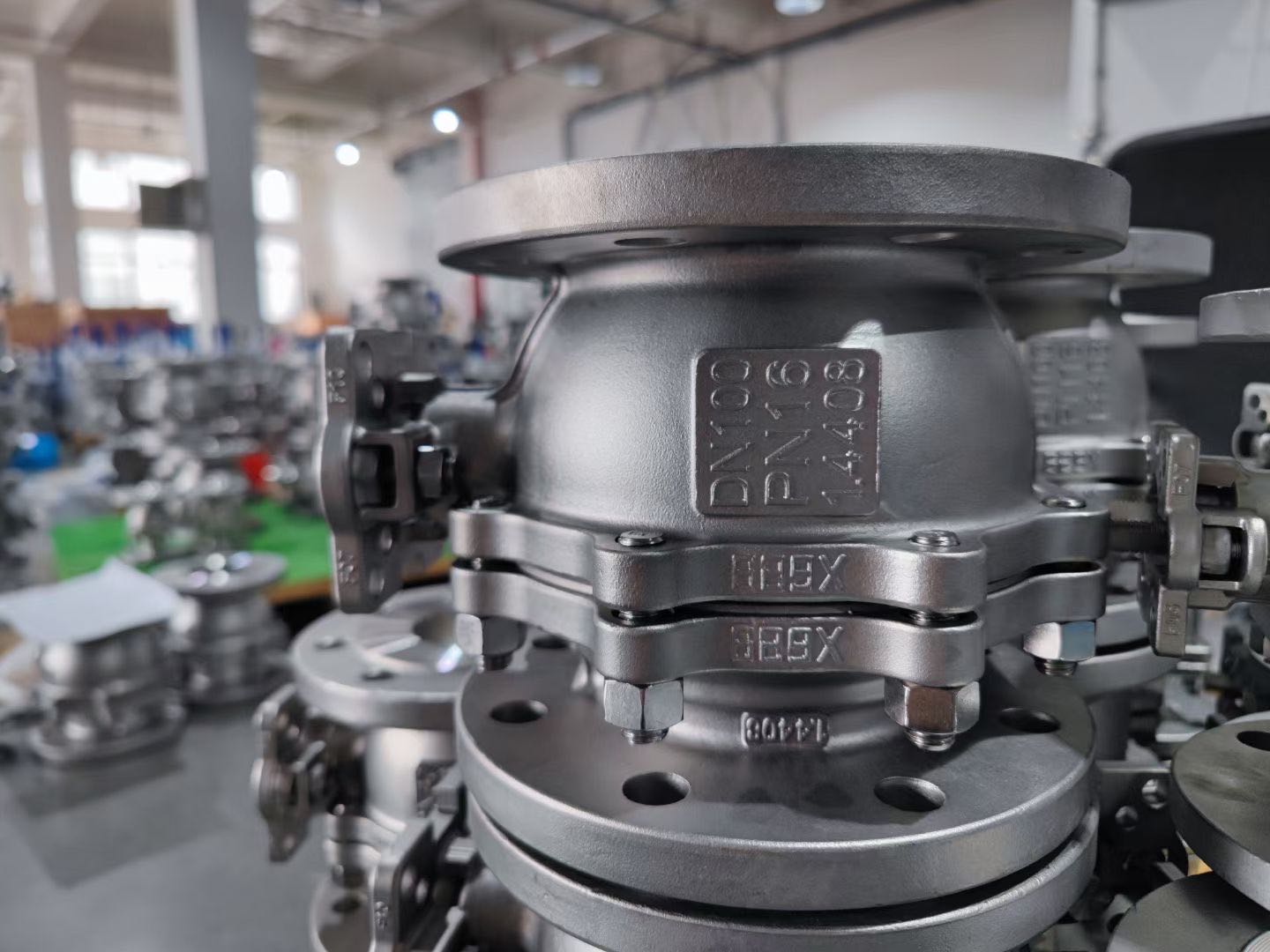 V&Aacute;LVULA DE BOLA BRIDA DIN PN16 PN40